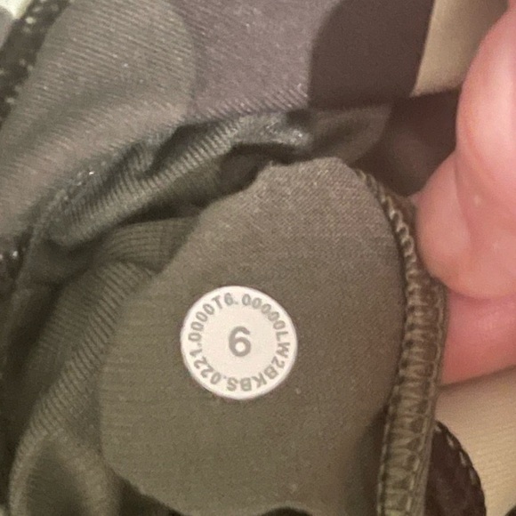 Lululemon Energy Bra B–D Cup Heritage 365 Camo Crispin Green Multi 2021 W2BKBS 6 - Picture 5 of 5